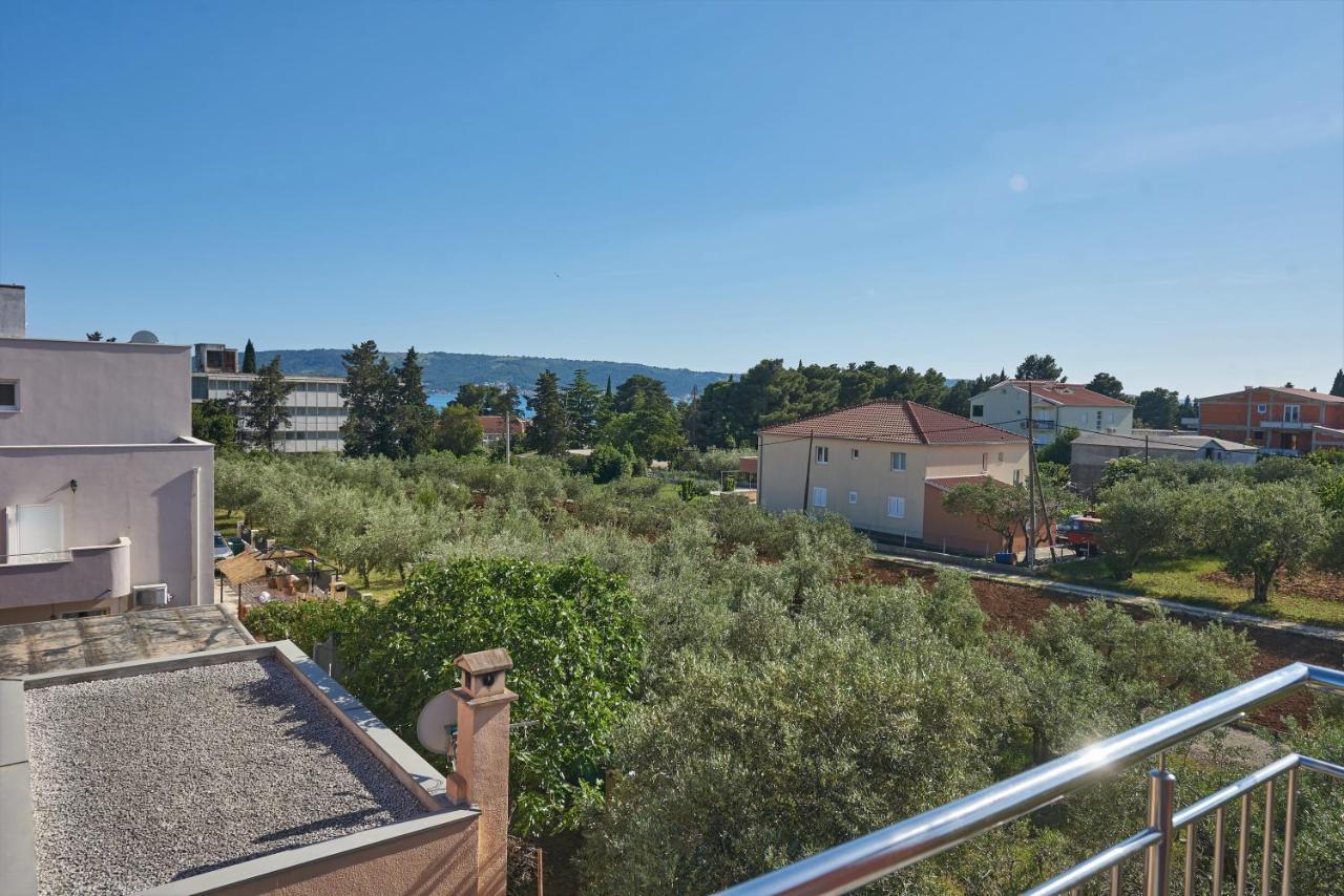 Apartments & Rooms Seaside Kaštela المظهر الخارجي الصورة